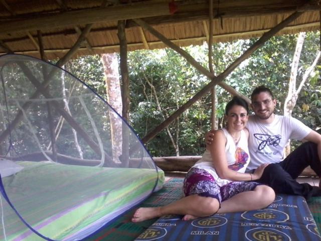 Orangutantreksumatra & Lovely Jungle Lodge Only Book If You Are Treking With Us Bukit Lawang Pokoj fotografie