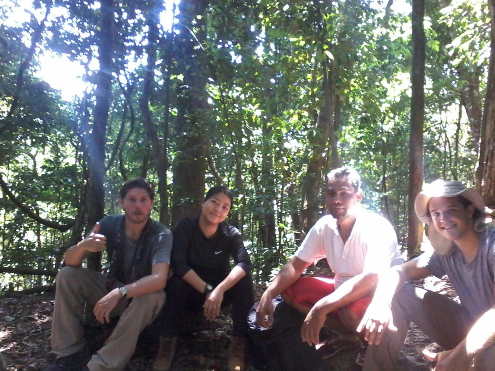 Orangutantreksumatra & Lovely Jungle Lodge Only Book If You Are Treking With Us Bukit Lawang Pokoj fotografie